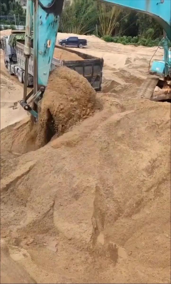 廣東珠三角建筑裝飾材料供應 砂石、水泥、磚及全面建材解決方案